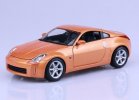 Silver / Orange 1:18 Scale Maisto Diecast Nissan 350Z Model