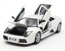 White 1:18 Scale Bburago Diecast Lamborghini Murcielago Model