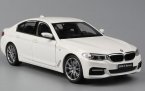 1:18 Scale Kyosho Black / White Diecast BMW 5 Series Model