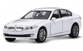 White / Golden Kids 1:36 Scale Welly Diecast BMW 535i Toy