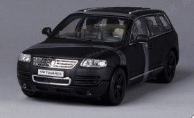 1:24 Scale Welly Black Diecast VW Touareg Model