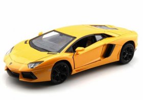 Black / Yellow / Orange 1:24 Lamborghini Aventador Model