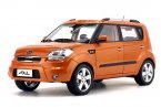 1:18 Scale Red / White / Orange Diecast Kia Soul Model