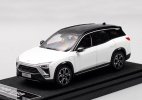 1:43 White / Black / Blue / Silver Diecast 2018 NIO ES8 Model