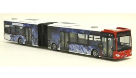 1:87 Scale Purple-Red Mercedes-Benz Citaro Articulated Bus Model