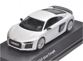 Silver 1:43 Scale Diecast Audi R8 V10 Plus Coupe Model