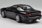 Red / Black 1:24 Welly Diecast 2002 Chevrolet Camaro SS Model