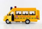 1:32 Scale Kids Yellow School Bus Toy With Alarm Lamps