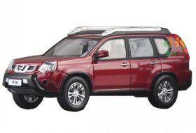 Silver 1:43 Scale Diecast Nissan X-TRAIL Model