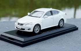 1:43 Scale White Diecast 2006 Lexus IS250 Model