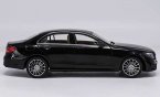 1:18 Scale Black Diecast Mercedes Benz E300L Model