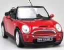 1:18 Scale Red / Dark Green Welly Diecast Mini Cooper S Model