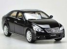 1:18 Scale 2010 Diecast Toyota Reiz Model