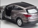 White / Gray 1:36 Scale Welly Diecast Hyundai SantaFe Toy