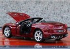 Red / White 1:24 Scale Bburago Diecast Ferrari California T