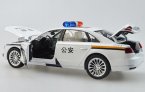 Kids Police 1:32 Pull-Back Function White Diecast Audi A8 Toy