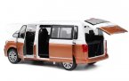 1:32 White / Black / Red / Orange Diecast VW T6 Multivan Toy