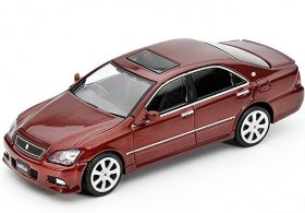 Red 1:64 Scale Diecast Toyota Crown Athlete S180 Model