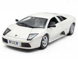 White 1:18 Scale Bburago Diecast Lamborghini Murcielago Model