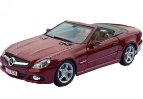 1:18 Scale Red Diecast Mercedes-Benz SL550 Convertible Car Model