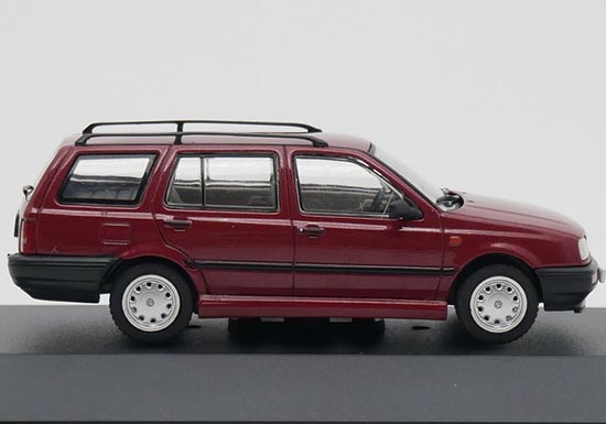 Wine Red 1:43 Scale IXO Diecast 1993 VW Golf Variant Model