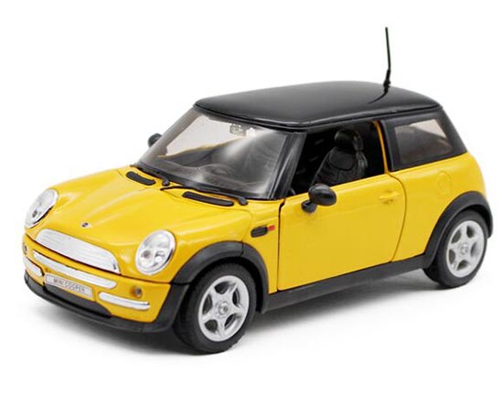 1:24 Welly Yellow / Red Diecast Mini Cooper Model [NB9T012] : EZBUSTOYS.COM
